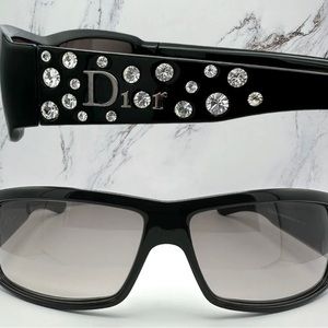 AUTHENTIC BRAND NEW DIOR SUNGLASSES WITH SWAROVSKI, ORIGINAL CARD, BOX, & CLOTH
